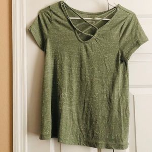 Junior criss cross T-shirt